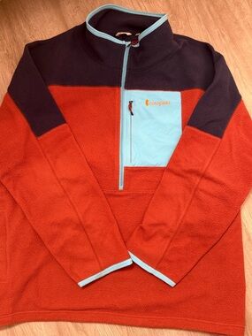 cotopaxi Rust and Navy Fleece Quarter-Zip with Light Blue Trim